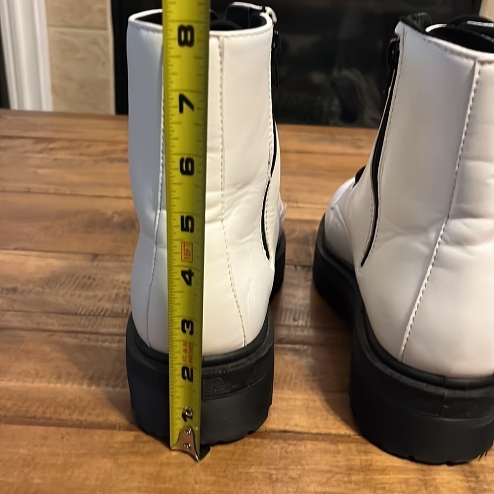 Quips chunky white Moto boots - Picture 5 of 10